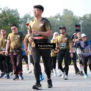Runner Photo 6779671