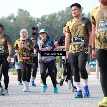 Runner Photo 6779703