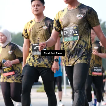 Runner Photo 6779705