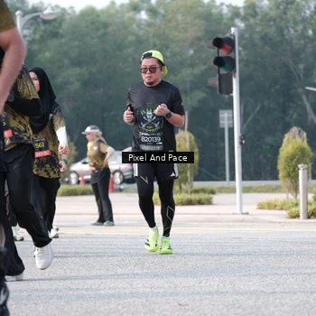 Runner Photo 6779834