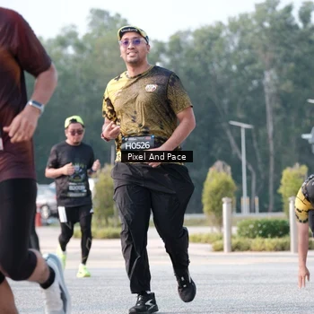 Runner Photo 6779845