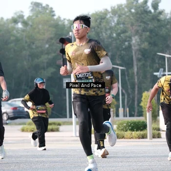 Runner Photo 6779858