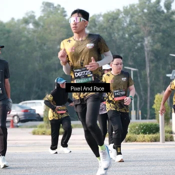 Runner Photo 6779861