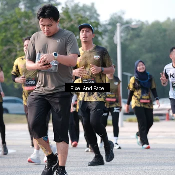 Runner Photo 6779984