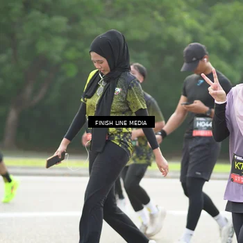 Runner Photo 6780009