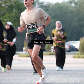 Runner Photo 6780010