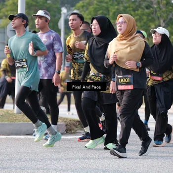 Runner Photo 6780026