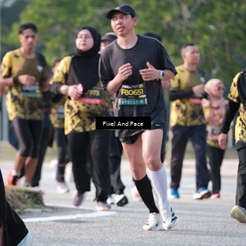 Runner Photo 6780040