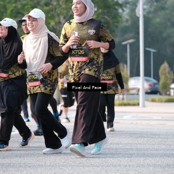 Runner Photo 6780074