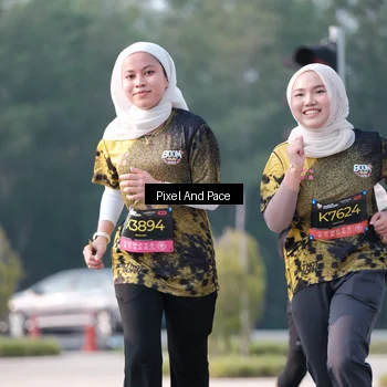 Runner Photo 6780554