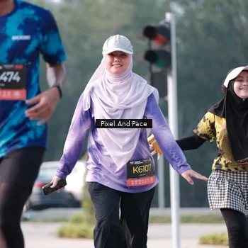Runner Photo 6780572