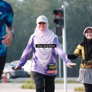 Runner Photo 6780575