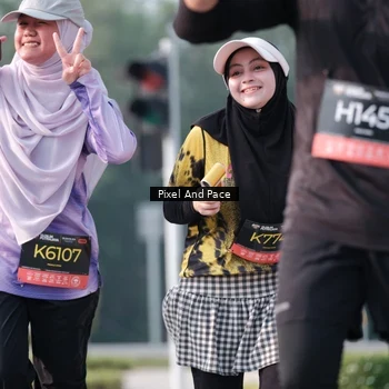 Runner Photo 6780590
