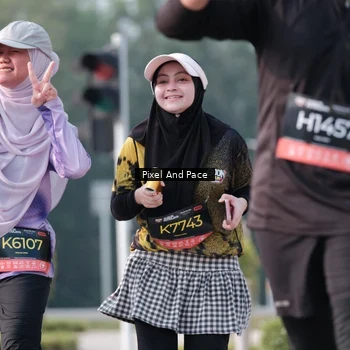 Runner Photo 6780614