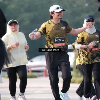 Runner Photo 6780649