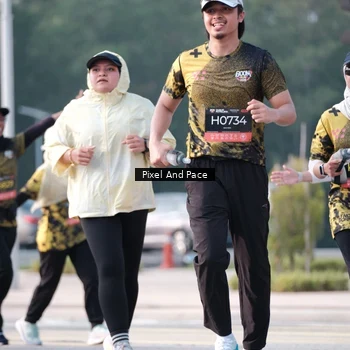 Runner Photo 6780657