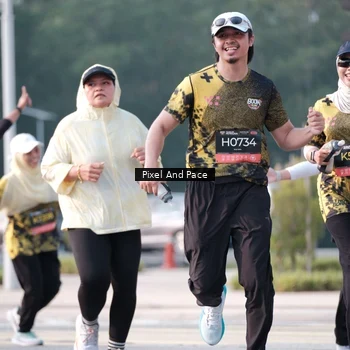 Runner Photo 6780659
