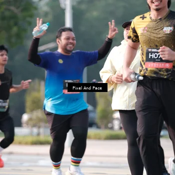 Runner Photo 6780670