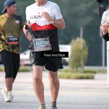 Runner Photo 6780762