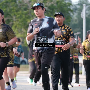 Runner Photo 6780856