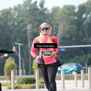 Runner Photo 6780935