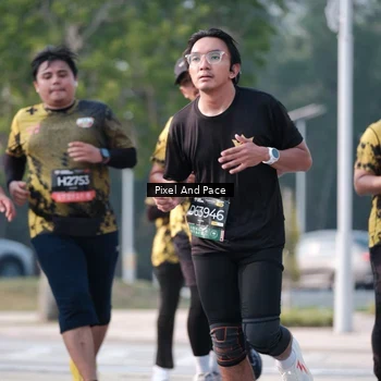 Runner Photo 6780986