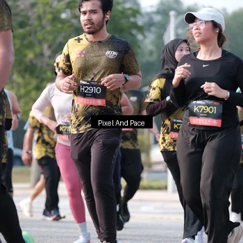 Runner Photo 6781015