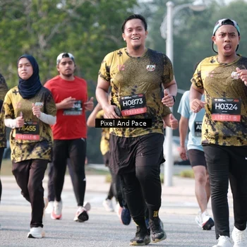 Runner Photo 6781029