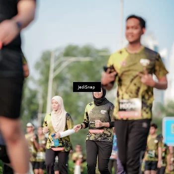 Runner Photo 6781042