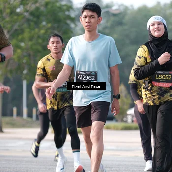 Runner Photo 6781059