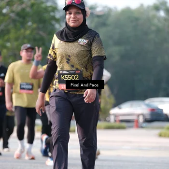 Runner Photo 6781083