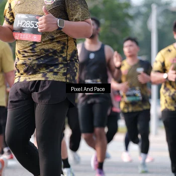 Runner Photo 6781109