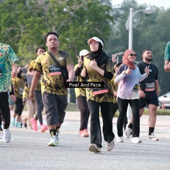 Runner Photo 6781231
