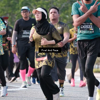Runner Photo 6781241