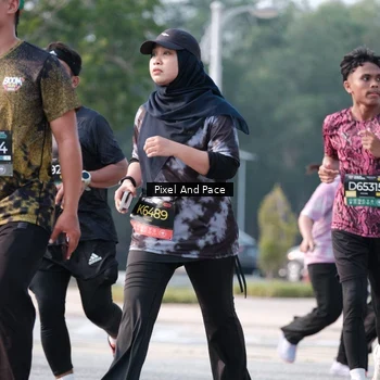 Runner Photo 6781321