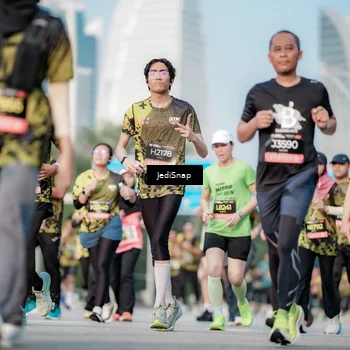 Runner Photo 6781371