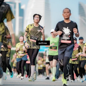 Runner Photo 6781436