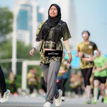Runner Photo 6781477