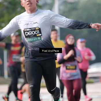 Runner Photo 6781606