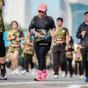 Runner Photo 6781620