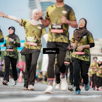 Runner Photo 6781762