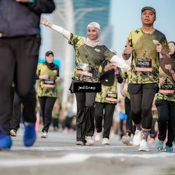 Runner Photo 6781786