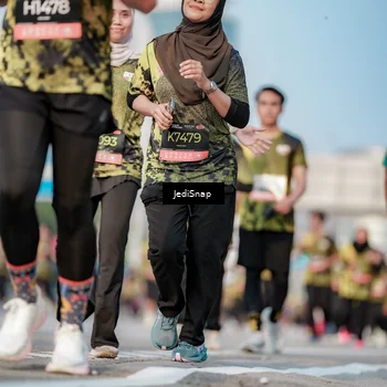 Runner Photo 6781793