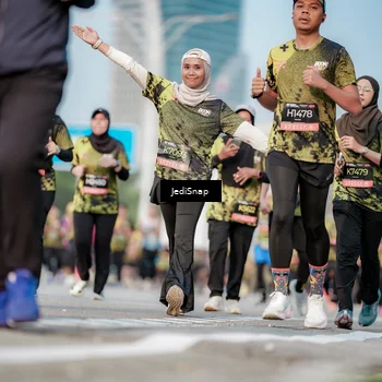 Runner Photo 6781858