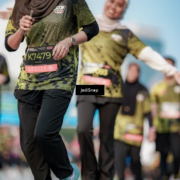 Runner Photo 6781891