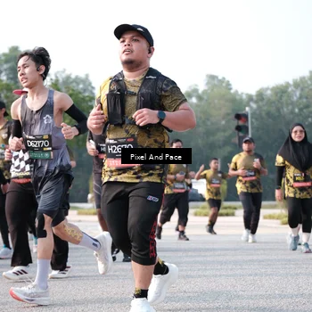 Runner Photo 6781936