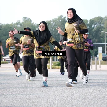 Runner Photo 6781963