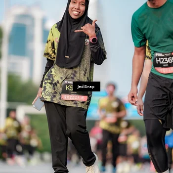 Runner Photo 6781994