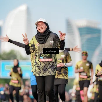Runner Photo 6782047