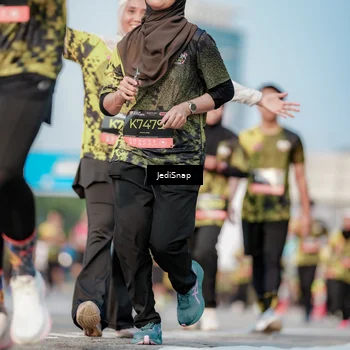 Runner Photo 6782081